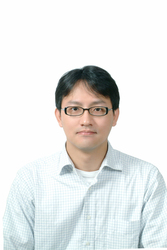 邱啟洲 